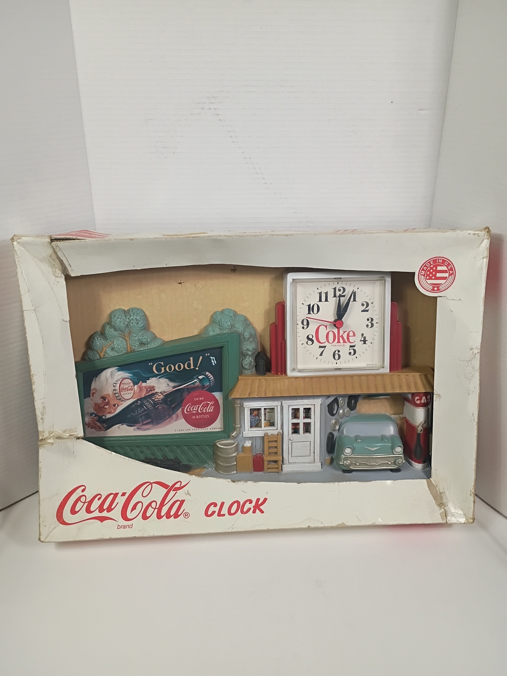 Coca-Cola Gas Station Scene Clock Multicolor Original 1993 Boxed